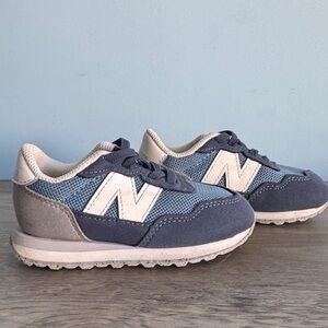 New Balance Kids' Navy and Gray Sneakers